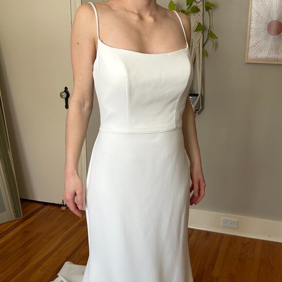 NEW Backless Sheath Wedding Dress - Picture 3 of 5